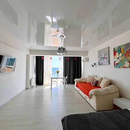 Done Kandybone Apartments Burlach'ya Balka Ngoại thất bức ảnh